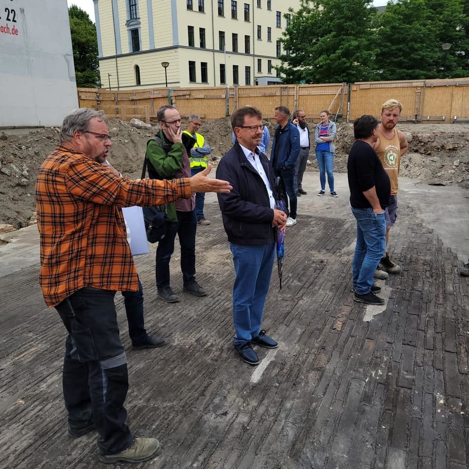 Begehung der Archäologischen Grabung auf dem Baufeld Rungestraße